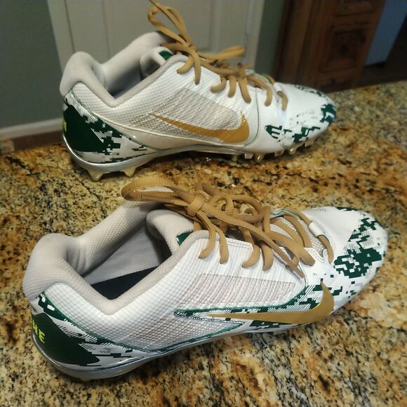RARE Nike Alpha Pro Football Silver Cleats Men's Size 12.5 White Mid Flywire